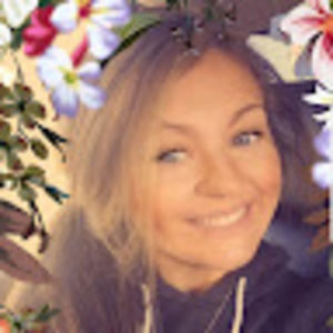 Meet your Posher, Carrie